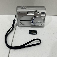 Vintage Fuji Finepix A210 3.2 Megapixel Digital Camera W/ 16mb Picture Card