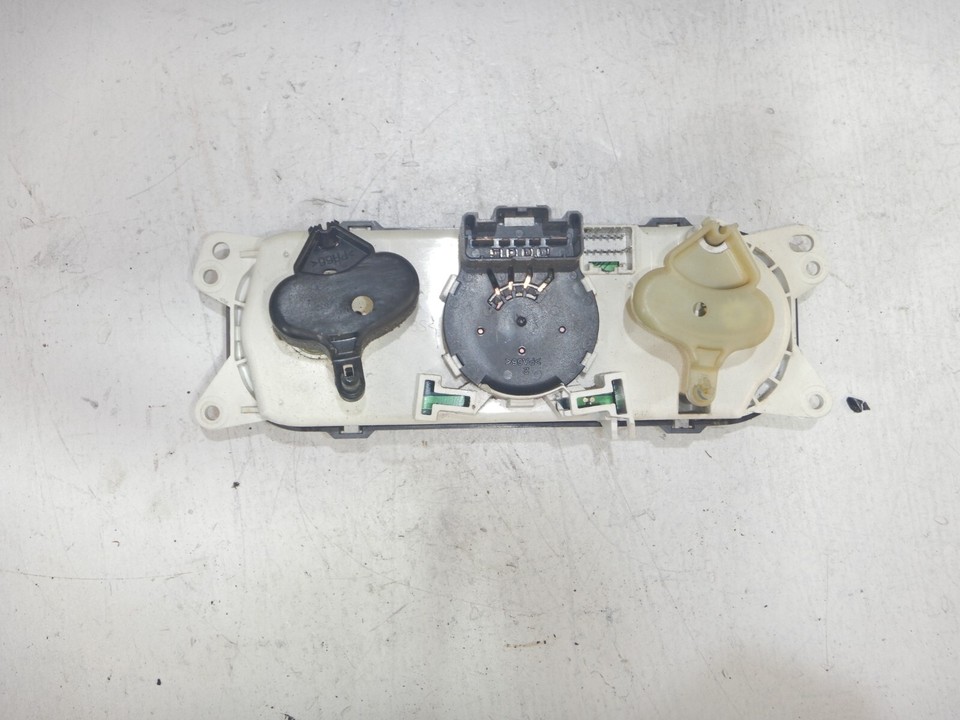 Jeep Wrangler JK 0710 OEM Heater Heat Fan Climate Control Switch A/C