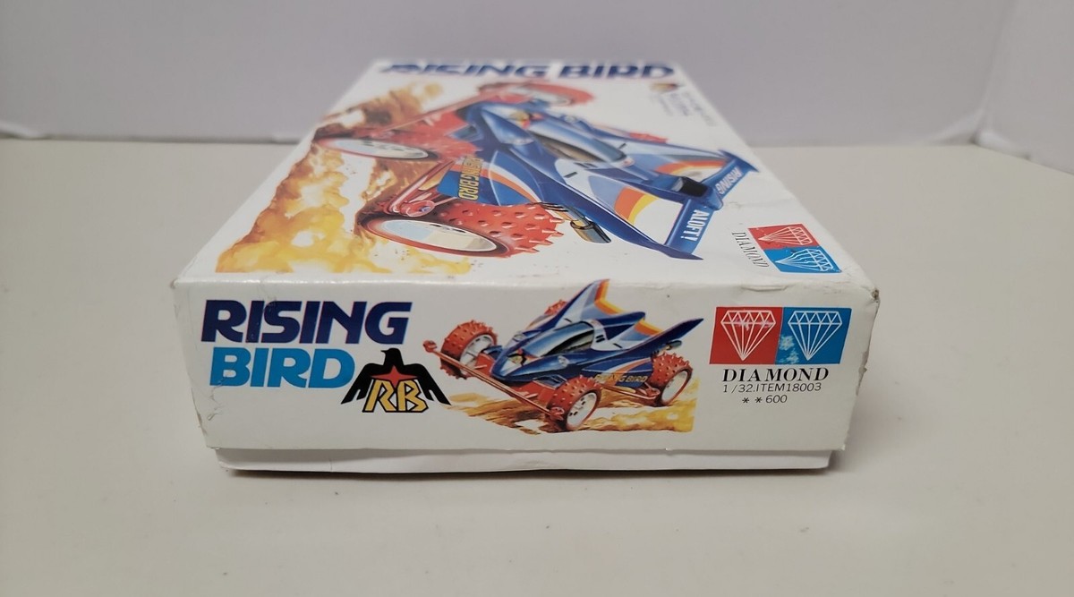 TAMIYA RISING BIRD 1/32 ミニ四駆キット Vintage TAMIYA RISING BIRD 1/32 Racing Mini 4WD Motorized