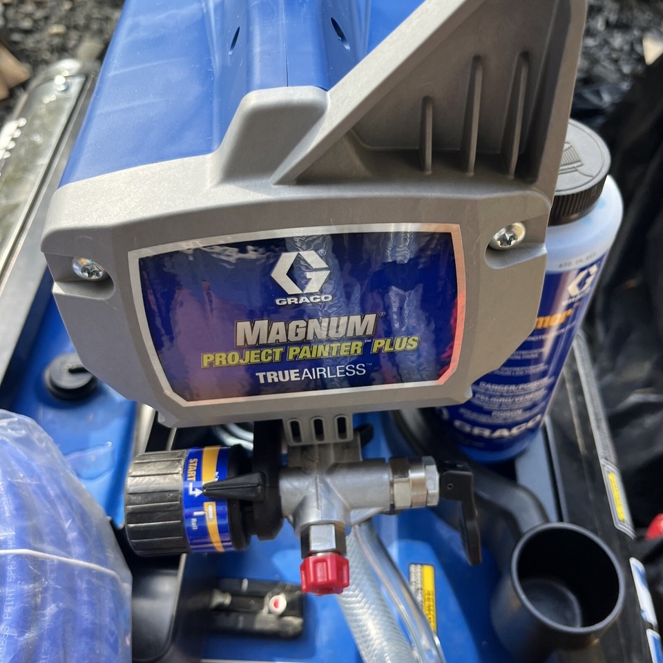 Graco 257025 Magnum Airless 2800 PSI Project Painter Plus Stand Paint