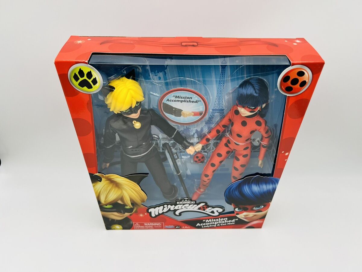 Miraculous Mission Accomplished Ladybug and Cat Noir Doll Playset, 4 Pieces