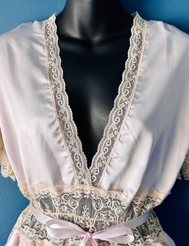 Rare Vintage Lily Of France Teddy Romper Pink Satin Lingerie With Lace Sz M EUC - Picture 5 of 20
