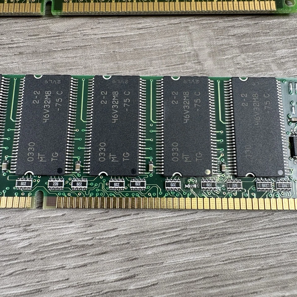 Lot of 2 USED Untested Micron 256MB 266MHz CL2.5 Memory Card MT8VDDT3264AG-265CA - Image 4 of 4