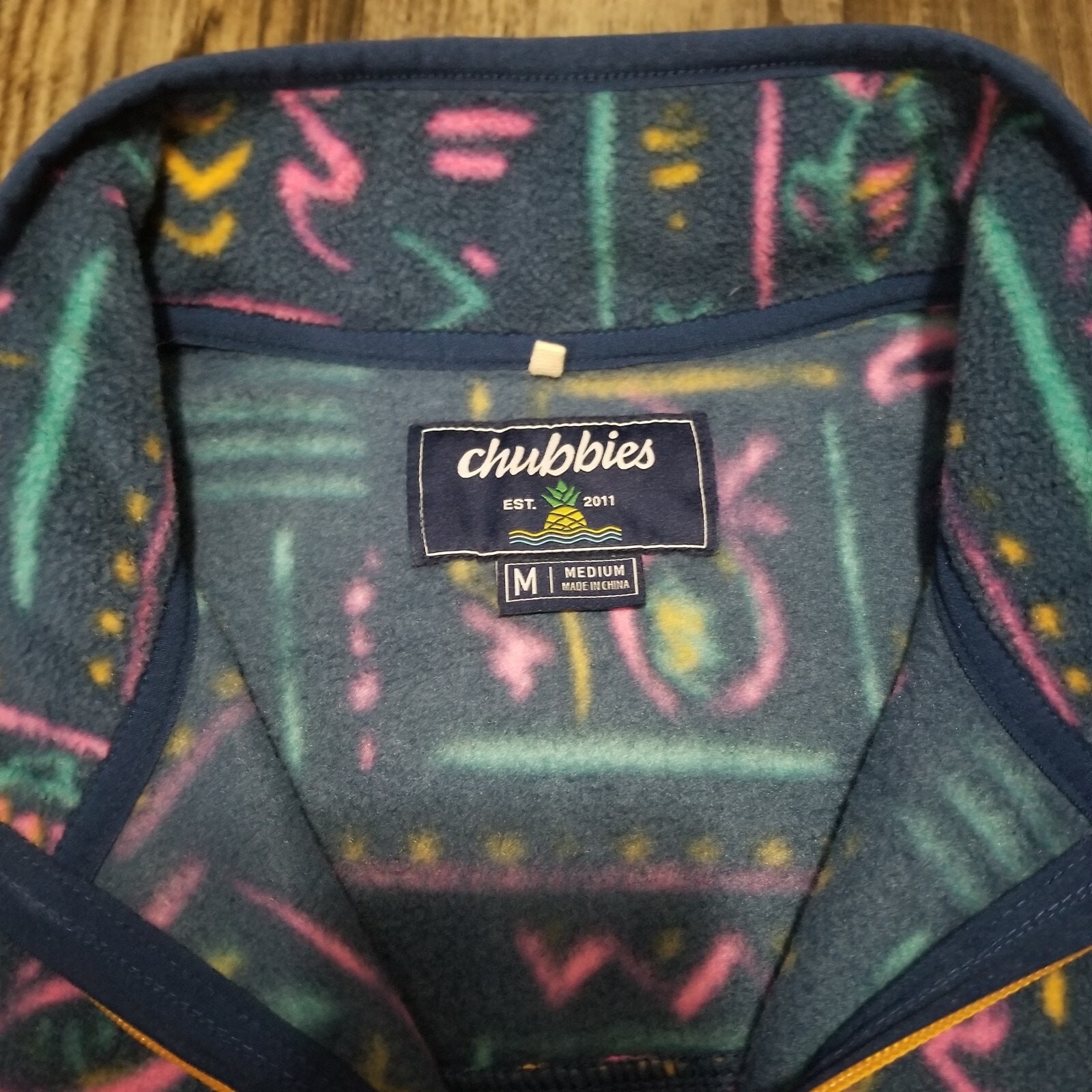 Chubbies Jacket Size Medium Blue Multicolor Patte… - image 10