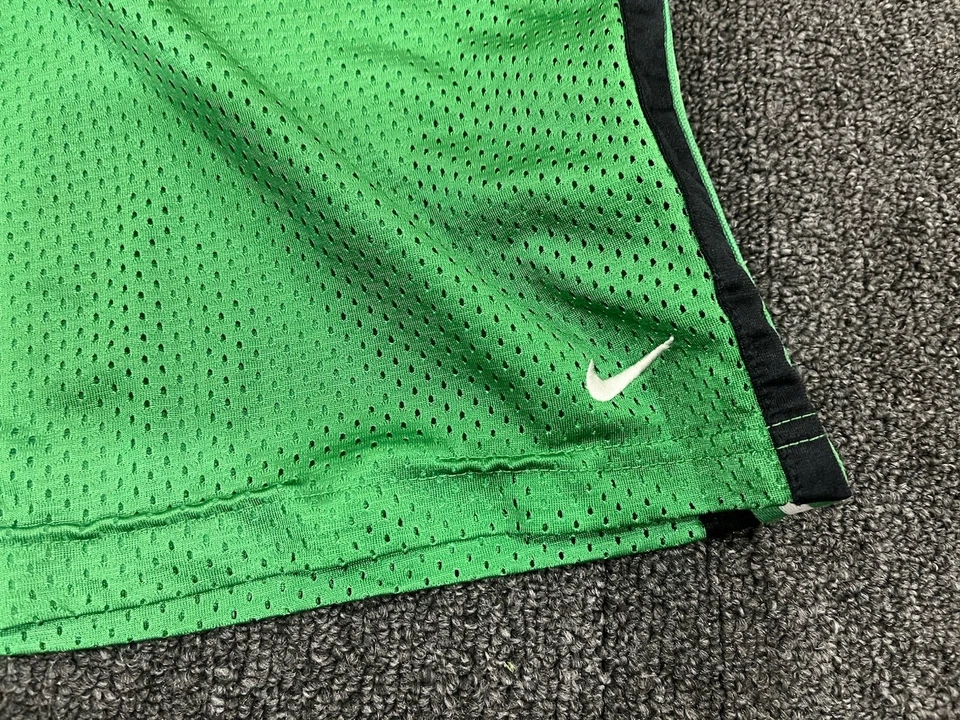 Nike Boys Youth Green White Striped Shorts Elastic Waist Size: M (10-12) - Image 2 of 4