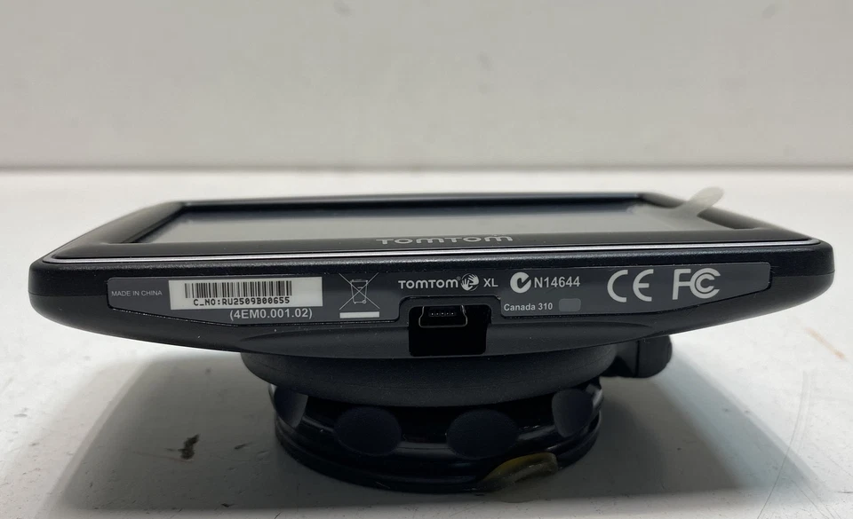 Tomtom Black XL Touchscreen Navigation Gps  - Image 4 of 4