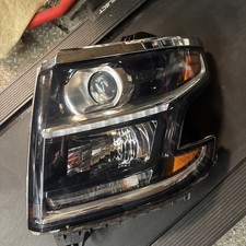 2015-2017 Chevrolet Tahoe LH Driver Side Front Headlight GM OEM 23490005
