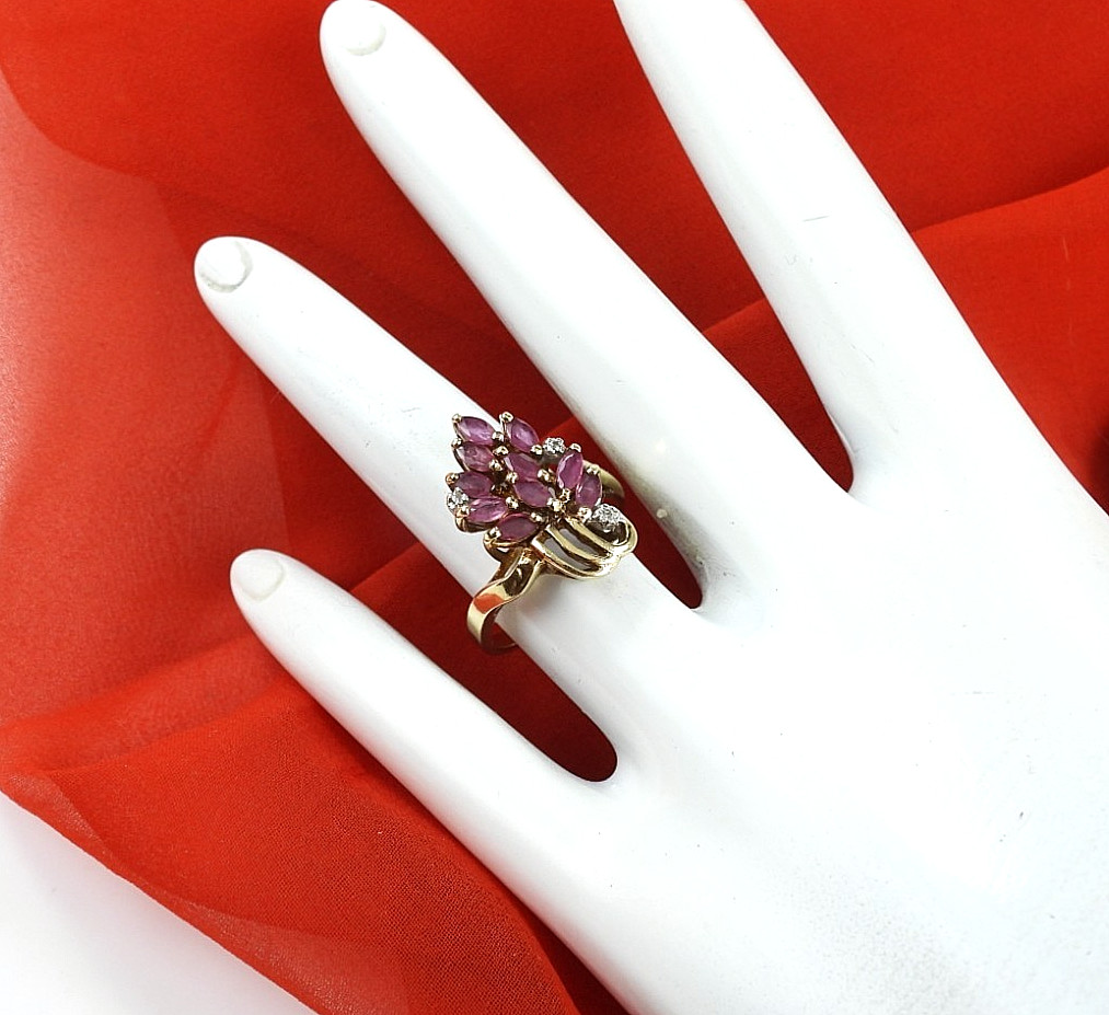 Vintage Solid 10K Gold Ruby Diamonds Emerlad Cut … - image 2