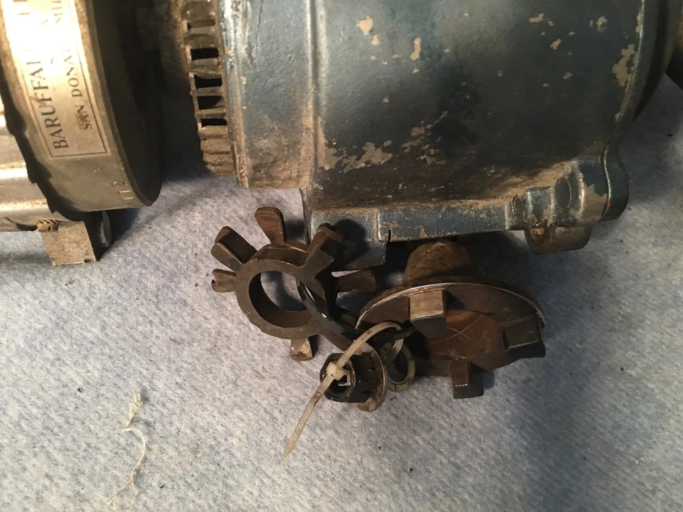 Bomba de aire Smog Ferrari Dino 246 GT con embrague electromagnético Foto 3 de 4