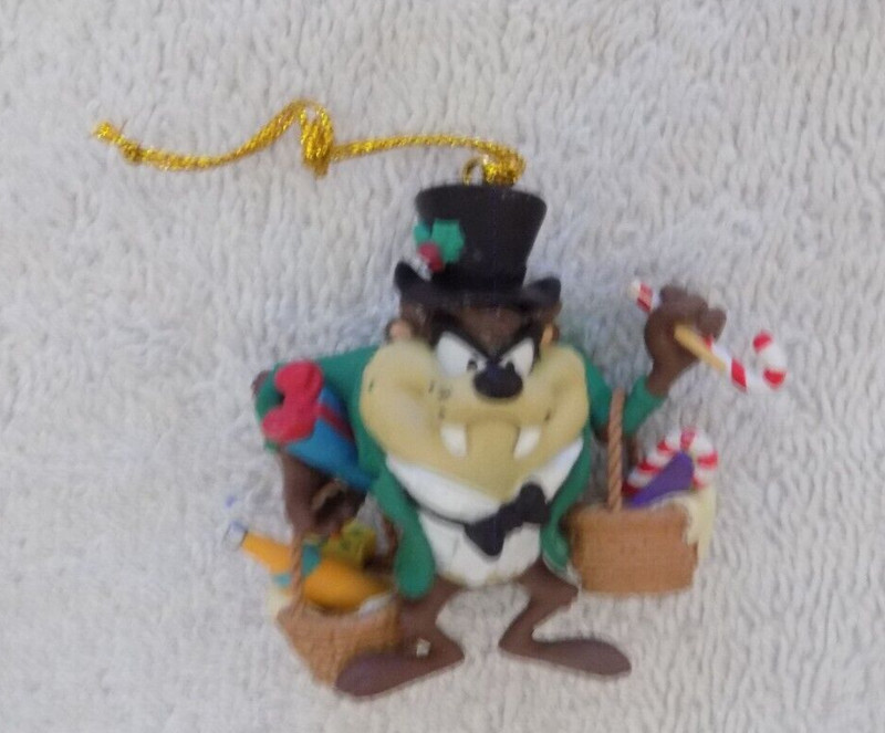 TASMANIAN DEVIL CHRISTMAS ORNAMENT