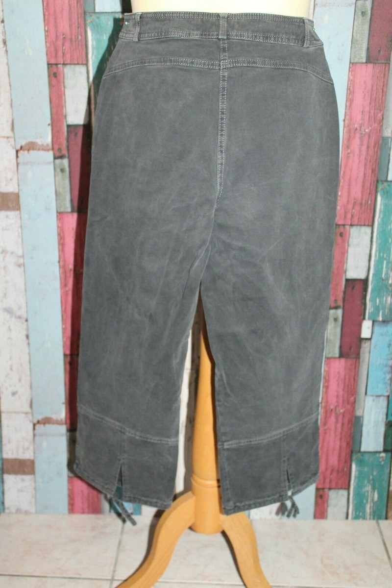 Pantacourt Femme Armand Thiery Taille 38 En Lyocell Gris - Occasion Très Bon état