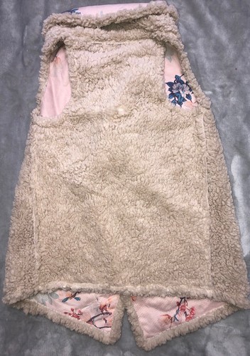 BB DAKOTA Vest Women’s XS Parchment Pink Floral Open Reversible Sherpa $110 NEW - Picture 9 of 16