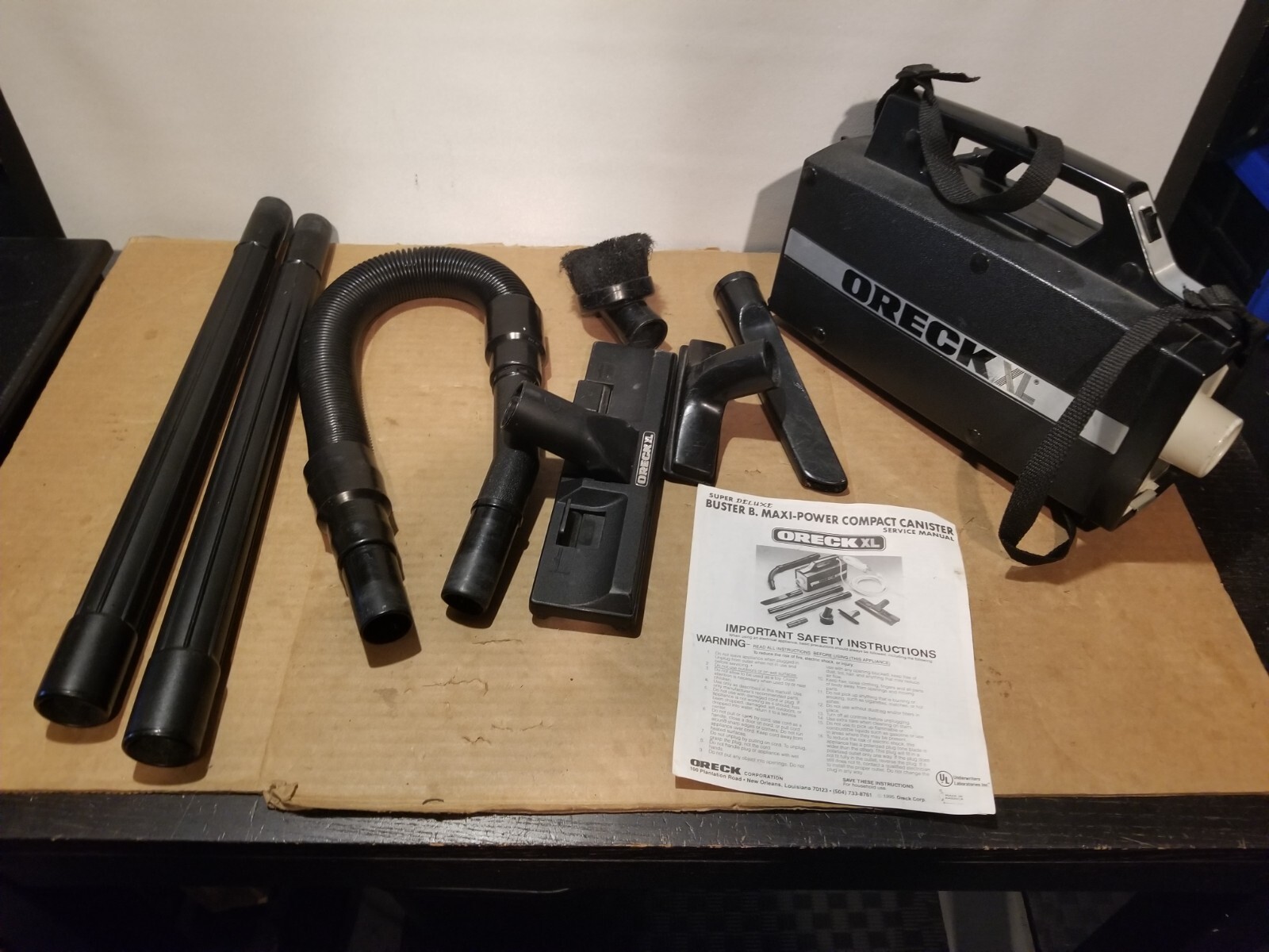 Oreck XL Model BB280D Canister Handheld Vacuum Cleaner W/ Attachments