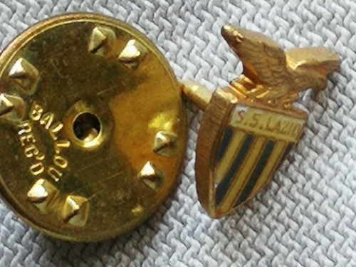 UN DISTINTIVO ANNI 80 SOCIETÁ SPORTIVA S.S. LAZIO CALCIO SOCCER FOOTBALL BERTONI - Picture 6 of 9
