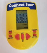 Milton Bradley MB CONNECT FOUR Electronic Handheld Travel Game 1995 VTG TESTED