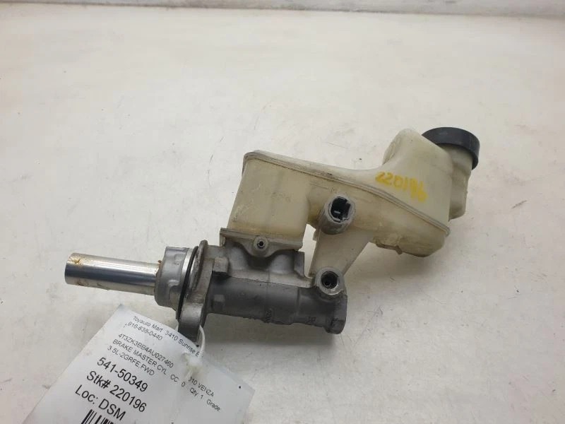 09-12 MONTAJE CILINDRO MAESTRO FRENO TRACCIÓN DELANTERA TOYOTA VENZA 3,5 L Foto 2 de 4