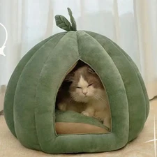Pumpkin Cat Bed Pet House Enclosed Cat Nest Deep Sleep Comfort in Winter Cat Bed