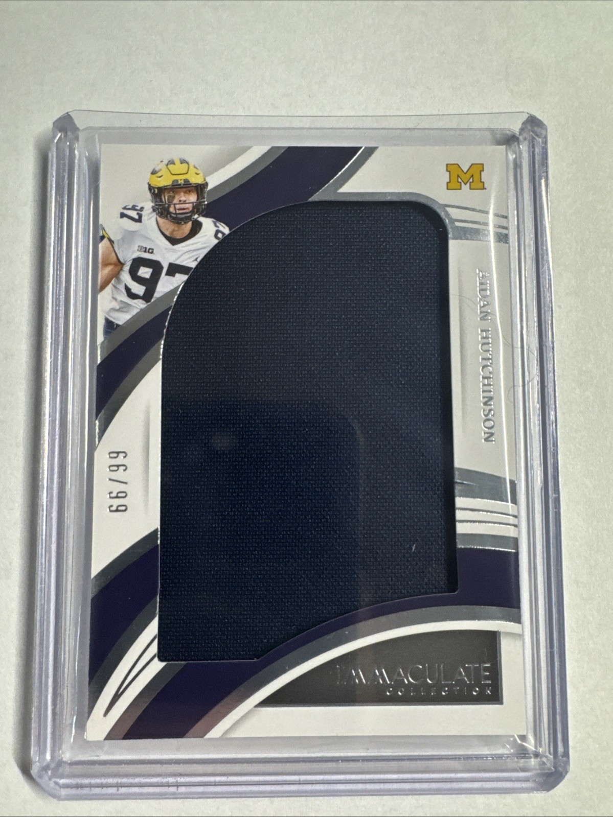 Aidan Hutchinson Panini Immaculate Collection Collegiate Immaculate Jumbos Memorabilia #IJAHU Base