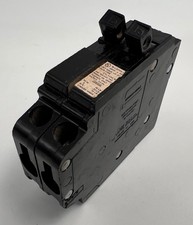 CROUSE-HINDS 15 AMP MH215 DOUBLE POLE 120/240 VOLT CIRCUIT BREAKER