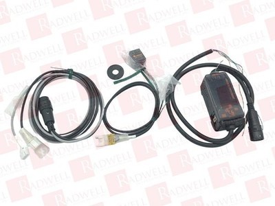 OMRON ZX-LDA11-N 2M / ZXLDA11N2M (NEW IN BOX)