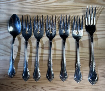 7 Oneida LTD WM A ROGERS Deluxe Stainless Mansfield Floral Forks Spoons Lot