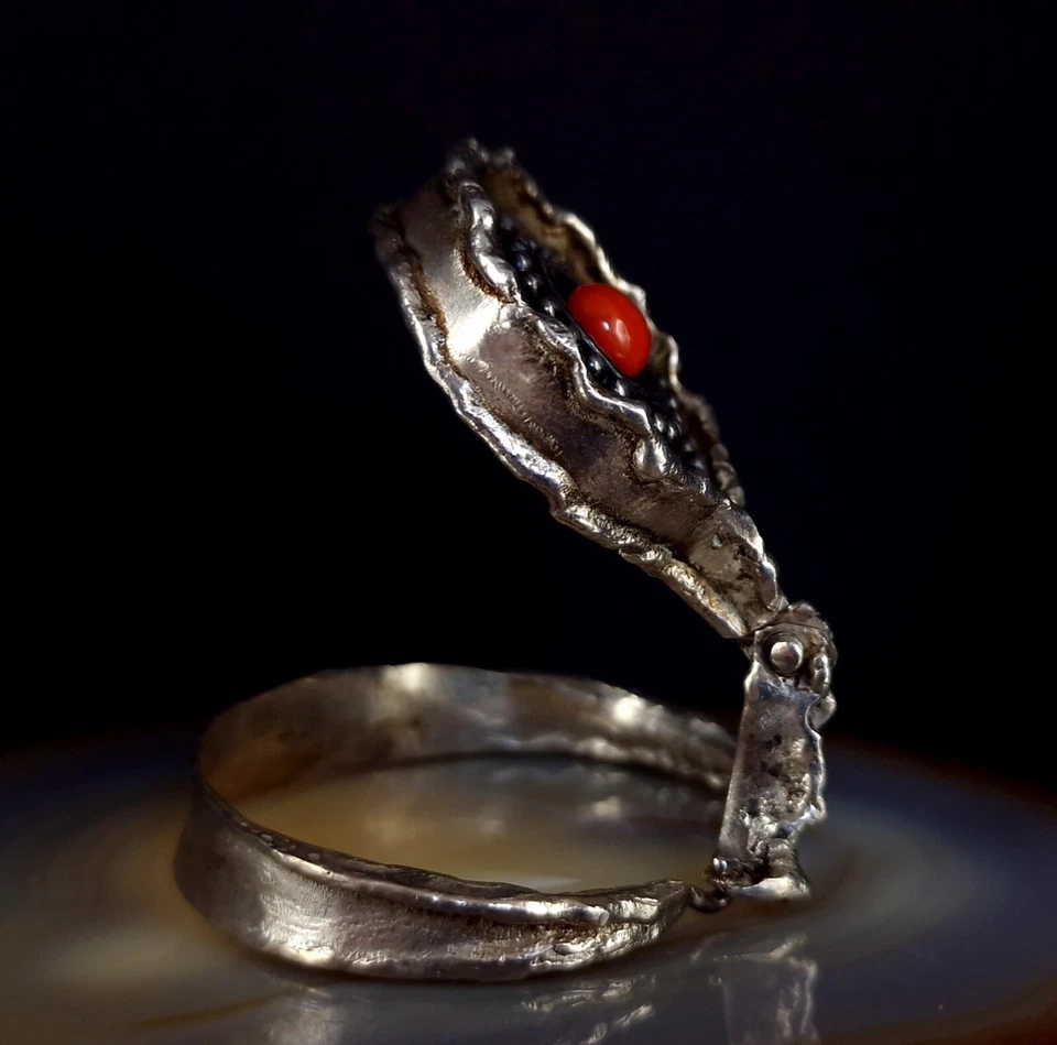 Armreif Silber 835 rot Koralle Modernist extravagant & umwerfend  - Bild 3 von 4