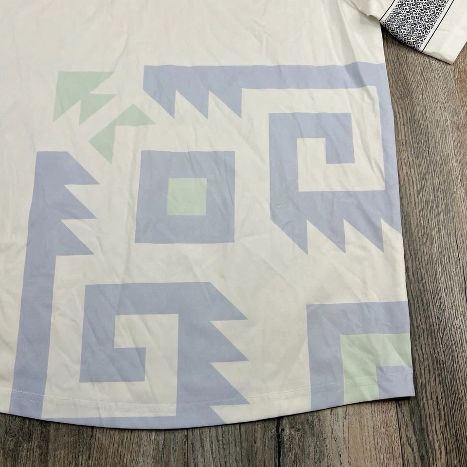 Camisa Polo Centro Harvard Business School OPM Performance Blanca Talla M Mediana Foto 2 de 4