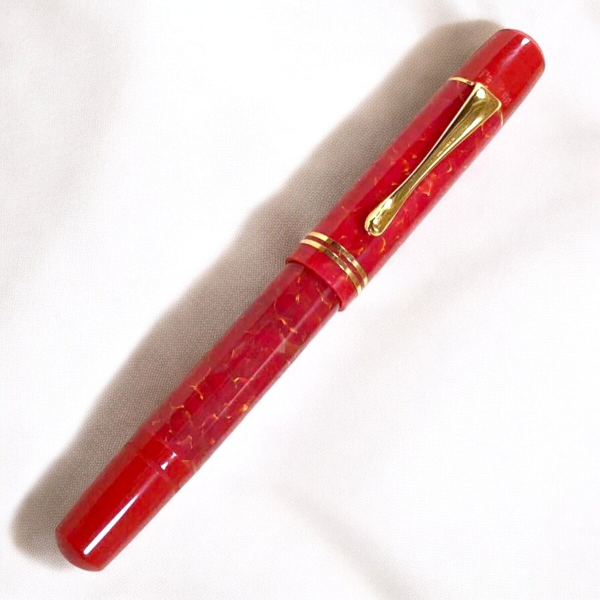Pelikan M101N Bright Red 14K Fountain Pen M Nib Limited Pelikan M101N Bright Red 14K Fountain Pen M Nib Limited