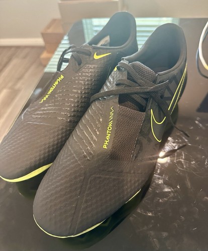 Nike Phantom Venom Academy Soccer Shoes Cleats Black/Volt Size 13 (AO0566-007)