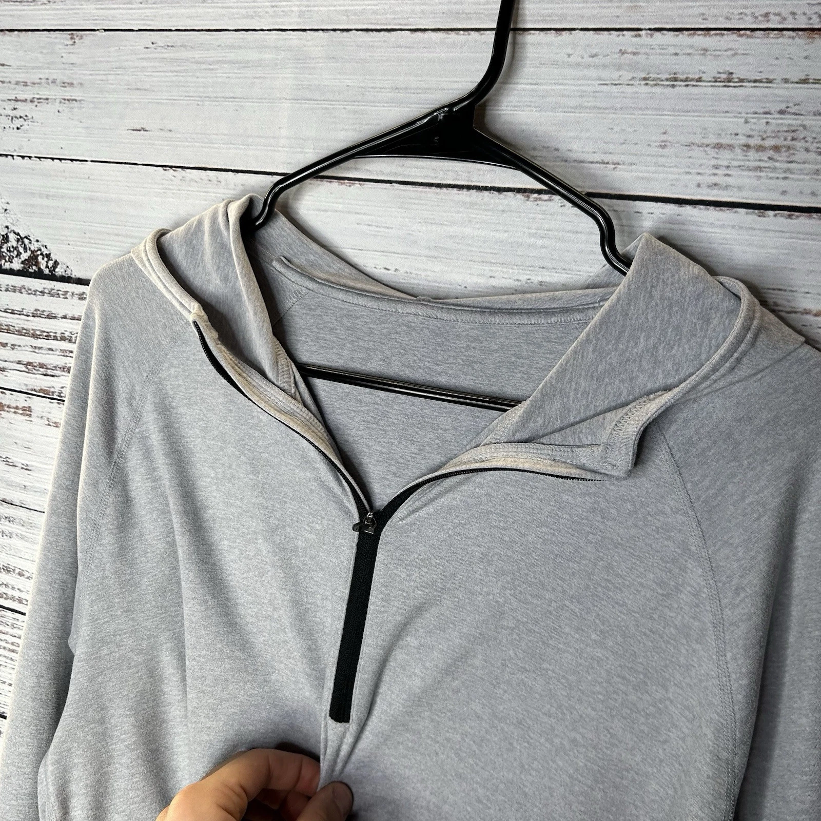 vuori ponto performance 1/2 half zip lightweight pullover hoodie