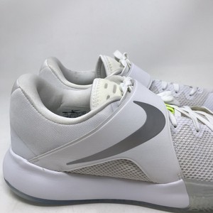 nike zoom live 11