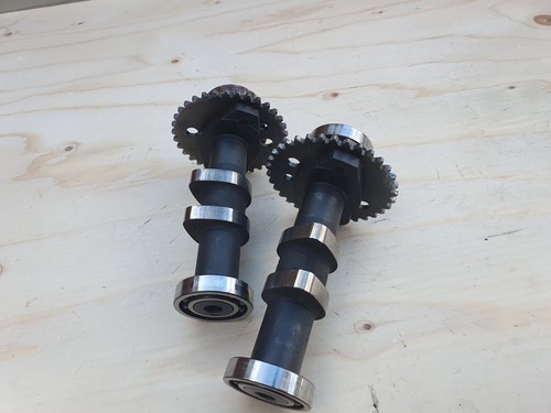 HYOSUNG GV 125 GV125 AQUILA 2007 Front Intake & Exhaust Camshaft Cams - Picture 8 of 10