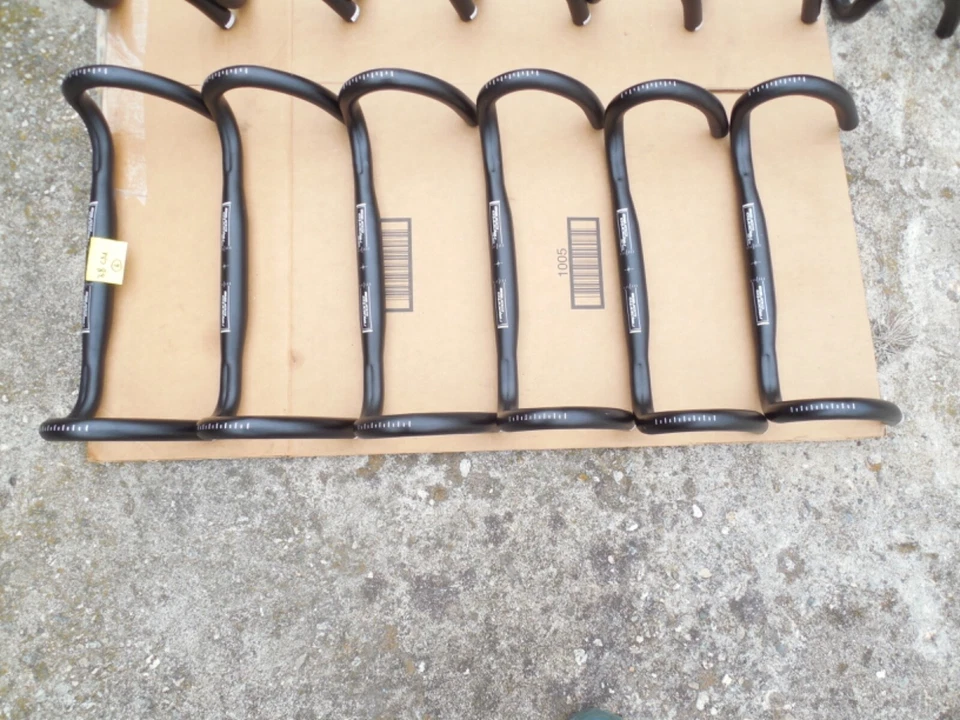 LOTE DE 14 MANILLAR BIANCHI REPARTO CORSE DROPBARS 31,8m BICICLETA DE CARRERAS GRAVA Foto 4 de 4