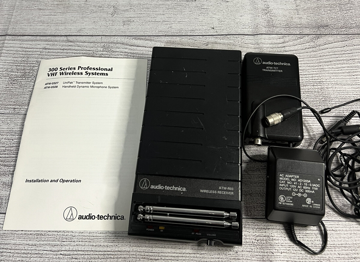 Audio Technica　UHFワイヤレスレシーバー ATW-R103 二台 Audio Technica UHFワイヤレスレシーバー ATW-R103 二台 配信