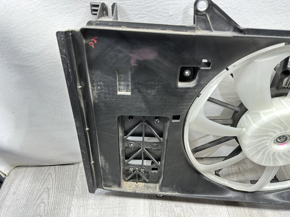 2016 2017 2018 Mazda CX-3 Radiator Fan Assembly Factory P# PEHH-15-025 ((AA)) - Image 4 of 4