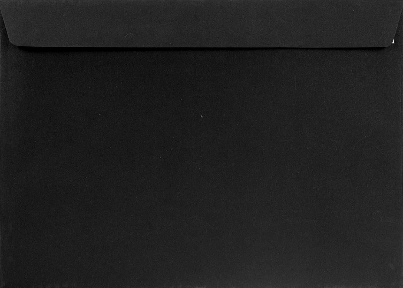 Enveloppe C4 noire 120g Burano Nero pour faire-part de mariage et invitations créatives