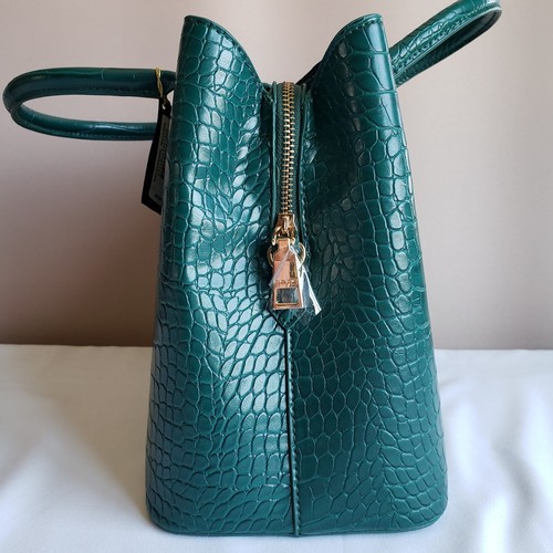 Bebe Purse Aubrey Croco Satchel Green Dark Academia Old Money Office Siren NWT - Picture 5 of 16