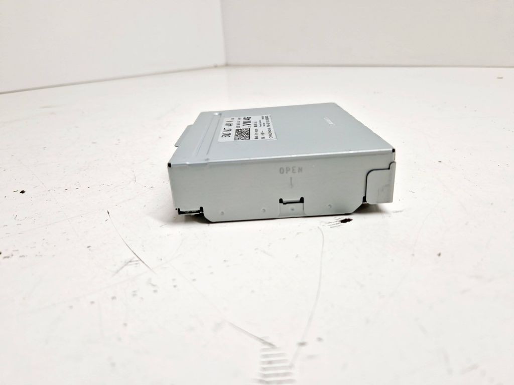Foto 3 di 8