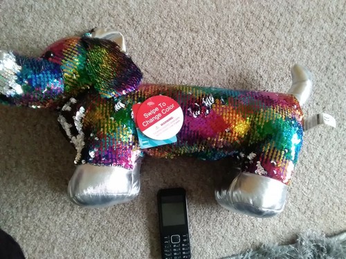 Sequin Sausage Dog New - Picture 7 of 10