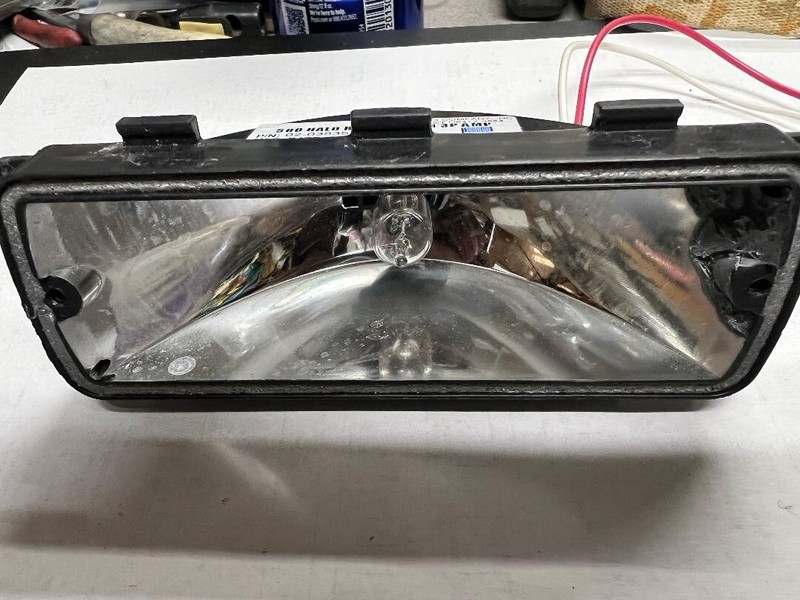 Whelen LFL Liberty Patriot 500 series halogen take down alley work lights Halo 