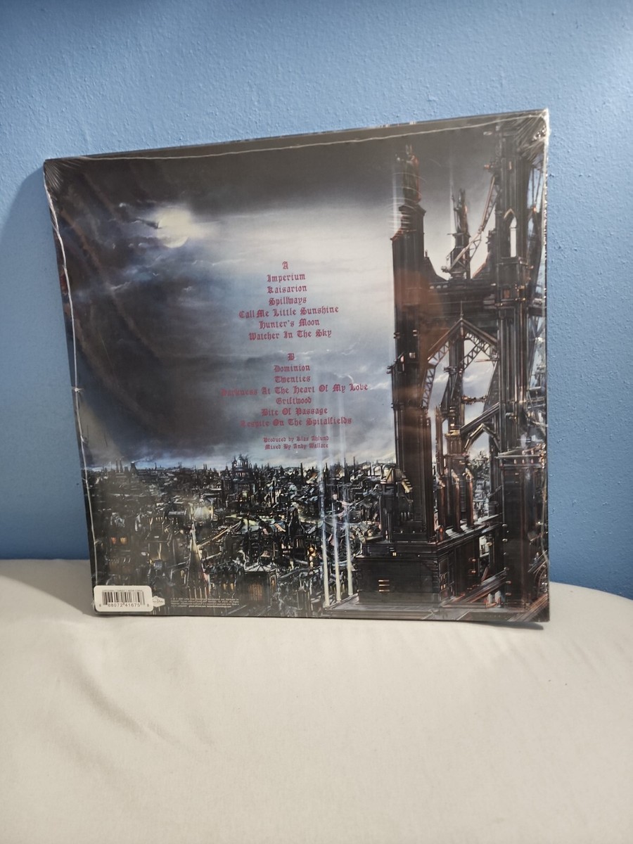 米LP Ghost (32) Impera LVR02408 Loma Vista /00260 Impera Standard Black Vinyl w/ Booklet – Loma Vista Recordings