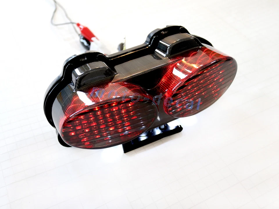 Luz trasera LED integrada para señales de giro de freno Ninja ZX6R 1998-2002 ZX900 ZX9R Foto 4 de 4