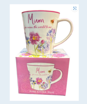Mum  Mug or Mum's Taxi or Nan Rules MUG CUP floral with bee by Leonardo Gift Box