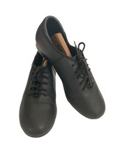 Theatricals women's Size 7 Black Lace-Up Tap Dance Shoes