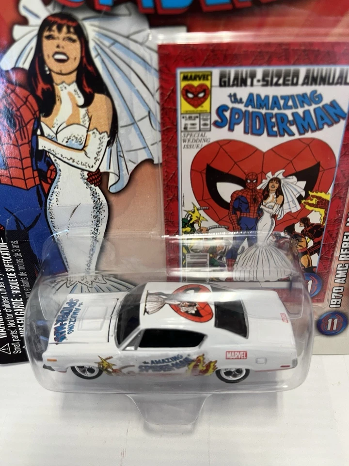 Johnny Lightning The Spiderman 1961 Pontiac Ventura 2004 Marvel - Image 4 of 4