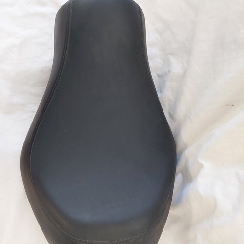 Harley Davidson RDW-92/61-0067 One Piece Black Motorcycle Seat like new