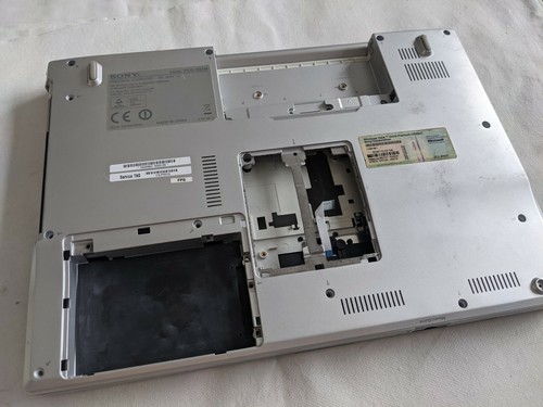 Sony VAIO VGN-FZ21E CASE Housing Body PARTS - Picture 4 of 4