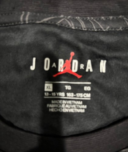 Jordan Boy's Wall of Flight Tee T-Shirt (Big Kids) Size XL Black - Picture 2 of 2