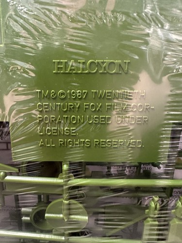 1/35 Halcyon Aliens APC - Porta Personale Corazzato Scatola Aperta - Contenuto Sigillato - Foto 11 di 12