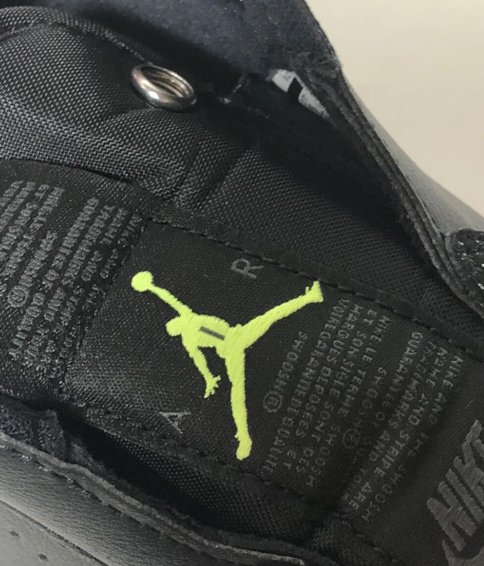 AIR Jordan ブラック ボディバッグ Amazon | ナイキ ジョーダン クロスボディバッグ 9B0533-023